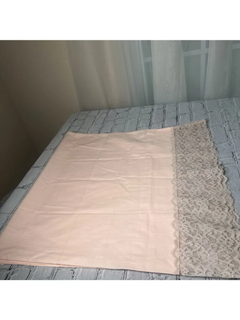 Set Of 2 Vintage Pastel Peach & Cream Lace Open Ended Pillow Case 43” Romantic